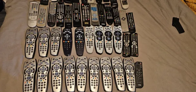 Tv Remotes Job Lot - 46  Untested Conditions