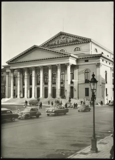 (D4137) AK München, Nationaltheater 1971