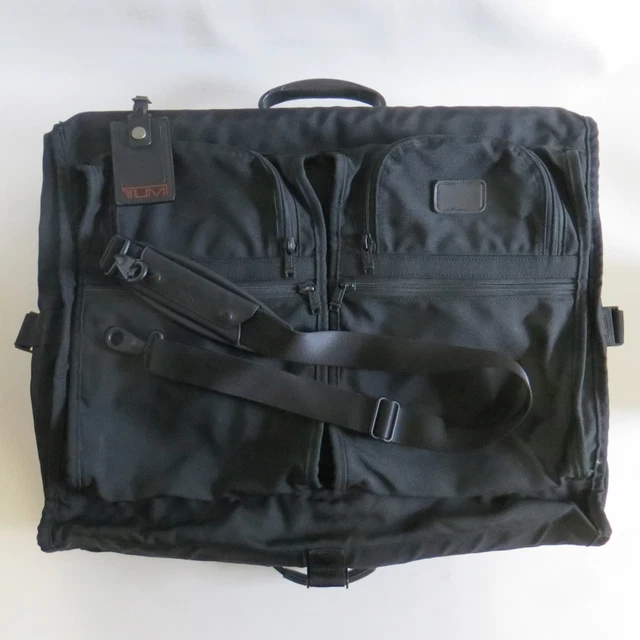 Black Tumi Alpha Ballistic Bifold Garment Bag Suitcase 231D3 18