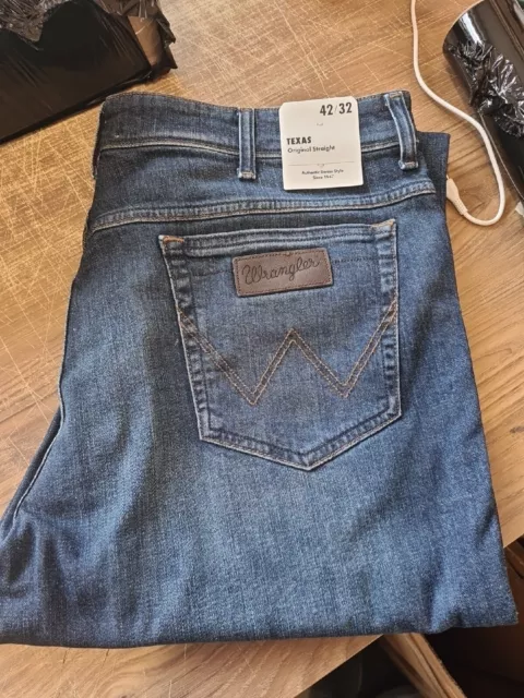 Wrangler Texas Stretch Reg Fit Straight Leg Denim Jeans Black Overdye w42 box421 Wrangler Texas Stretch Reg Fit Straight Leg Denim Jeans Black Overdye w42 box421