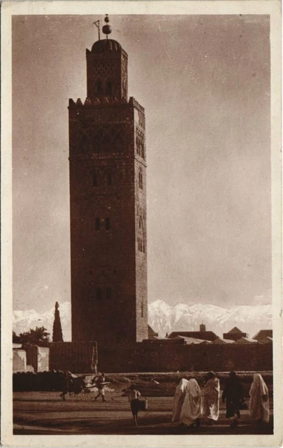 CPA AK MAROC MARRAKECH La koutoubia et L'Atlas (10592)