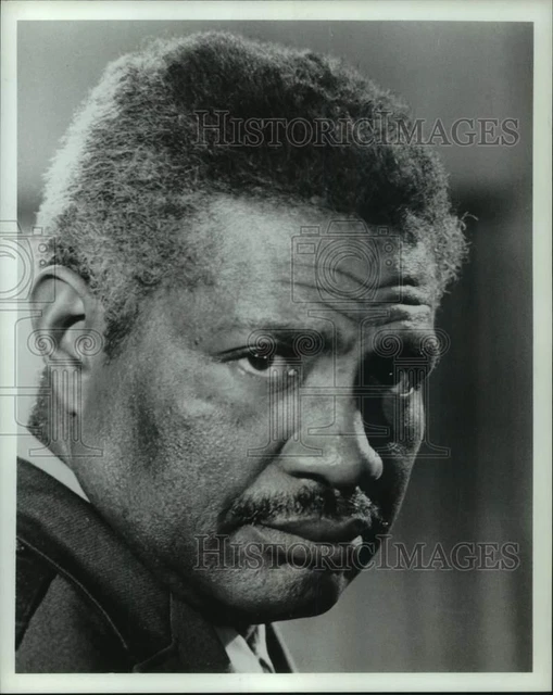1971 Press Photo Actor Ossie Davis - hca86506