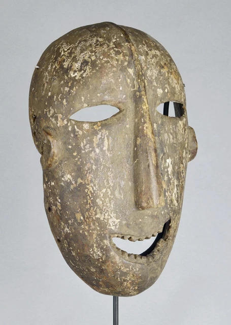 African Art Beautiful KOMO KUMU or neighboring tribe wooden Mask Congo drc