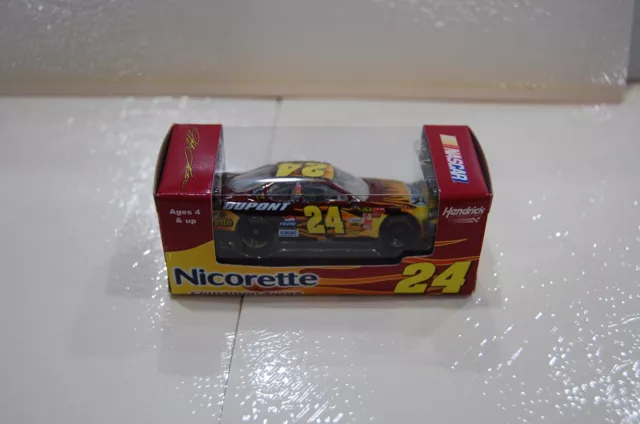 BRAND NEW Jeff Gordon Nicorette Cinnamon Surge #24 Nascar 1:64