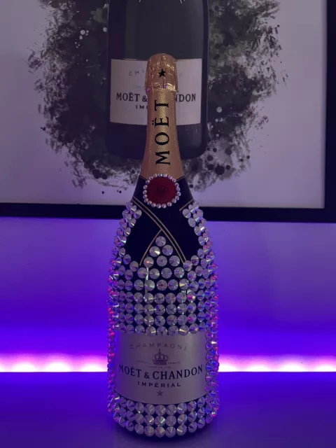 Moet Chandon Champagner 1,5 Liter mit Strasssteinen