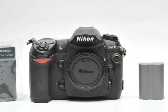 Nikon D200 10.2MP DX Digital SLR Camera SN3166653 SC7277