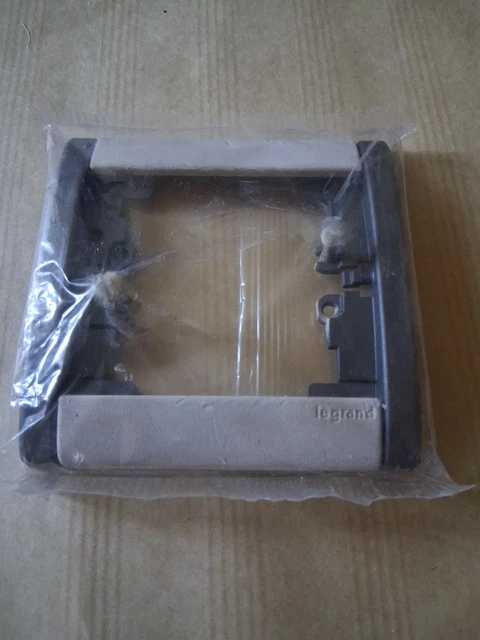 Legrand SAGANE plaque simple Beluga Cuivre 851 20 /85120 | Achetez sur