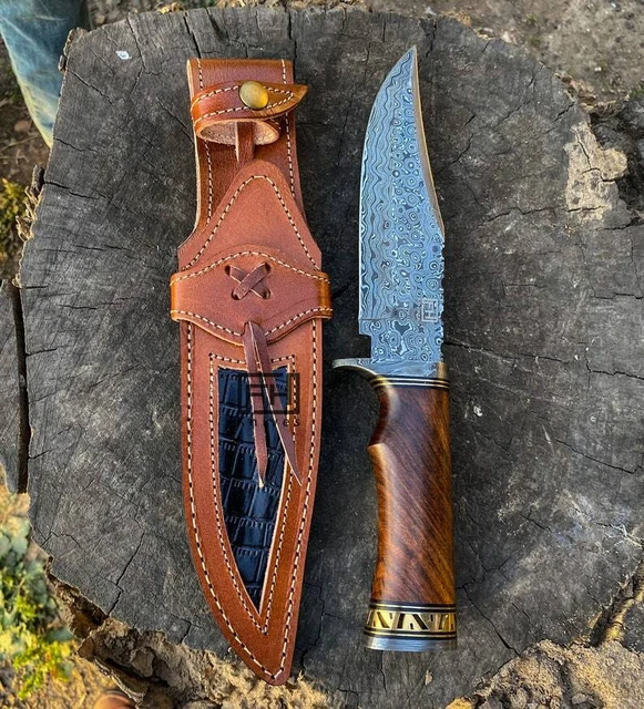handmade Damascus Steel Hunting Knife,Custom Hand Forged Rose Wood Handle/Sheath