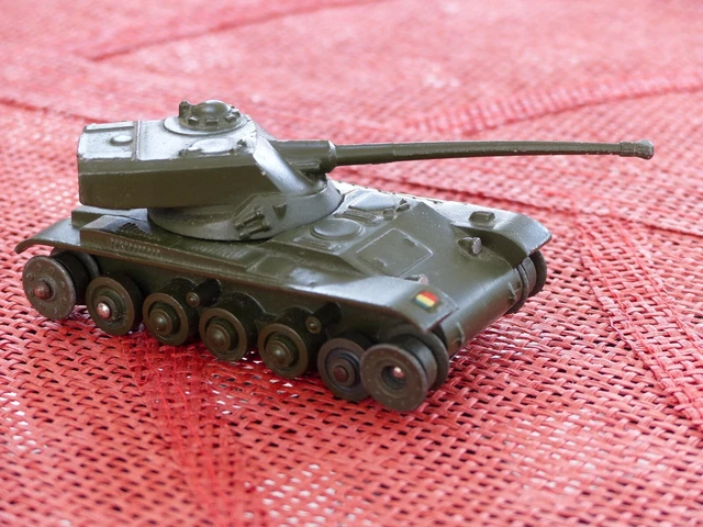 Dinky Toys Char E.B.R. Panhard Ref 80 A + Boîte **L@@k Dinky Toys Char E.B.R. Panhard Ref 80 A + Boîte **L@@k