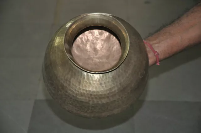 Alte Messing Groß Hammer Arbeit Handgefertigt Einzigartig Form Gravur Wasser Pot 2