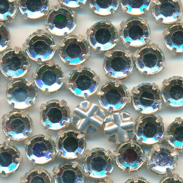Strasssteine 40 Stück kristall klar böhmisch 5 mm facettiert Glas Aufnähst. (80)