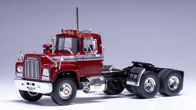 Camion Mack R 1966 Modèle Réduit 1/43 IXO - Style Américain Rétro