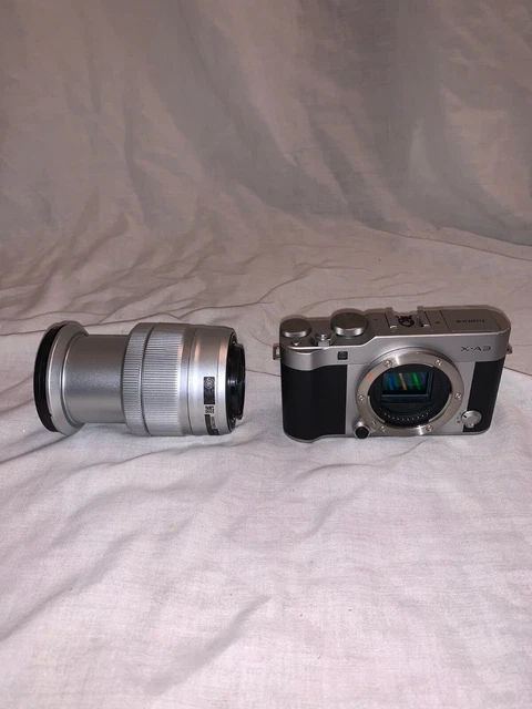 "Near Perfect" FUJIFILM X-A3 Mirrorless Digital Camera w/ 16-50mm Lens and Bag