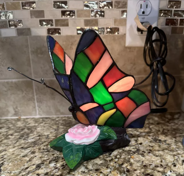 Tiffany Style Stained Glass Butterfly Table Desk Lamp Home Decor Lighting