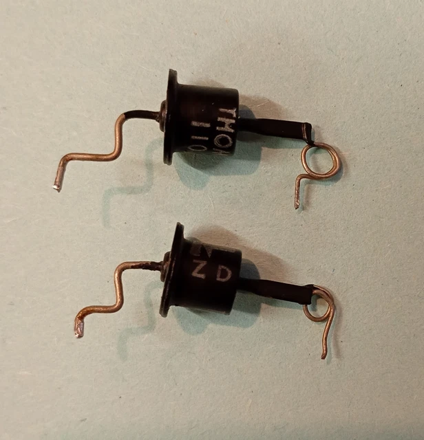 Lot De 20 Diodes Zener BZX85C 15V 1W3 5% - DO-41 Par Vishay - Composant électronique Neuf