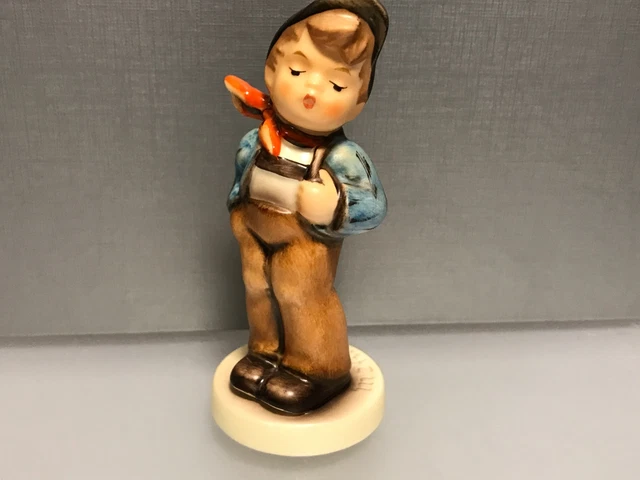 Hummel Figura 560 Un Alegre Gesell 9,8 CM Primera Elección