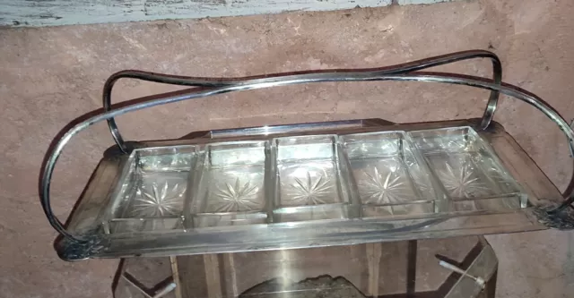 CHRISTOFLE Serviteur métal argenté à 5 compartiments en cristal taillé