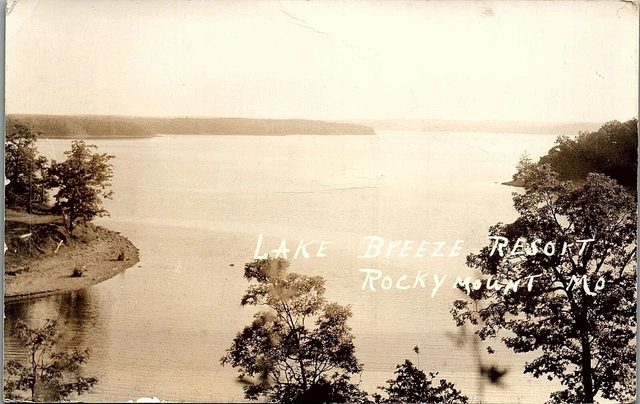 c1920 ROCKY MOUNT MISSOURI LAKE BREEZE RESORT LAKE PHOTO RPPC POSTCARD 39-157