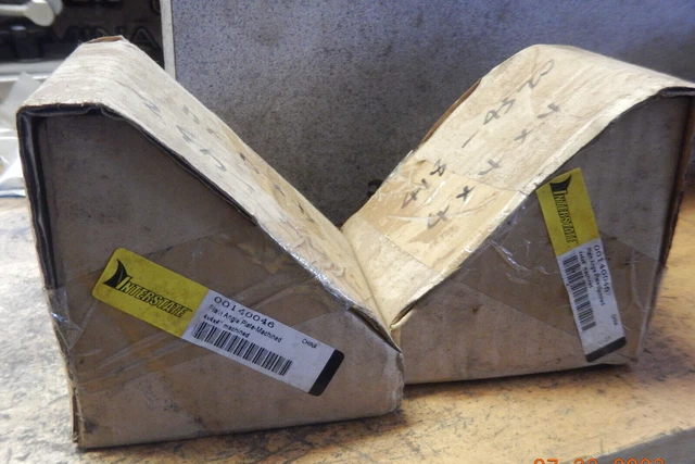 New Old Stock 2 Interstate Solid Angle Plates 4"X4"X4" No Packaging