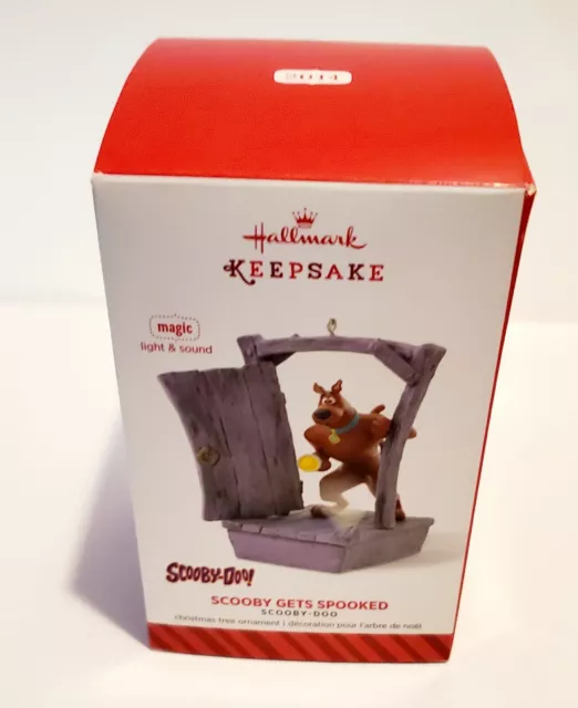 Hallmark Keepsake Ornament 2015 Magic Scooby Gets Spooked Scooby-Doo NIB