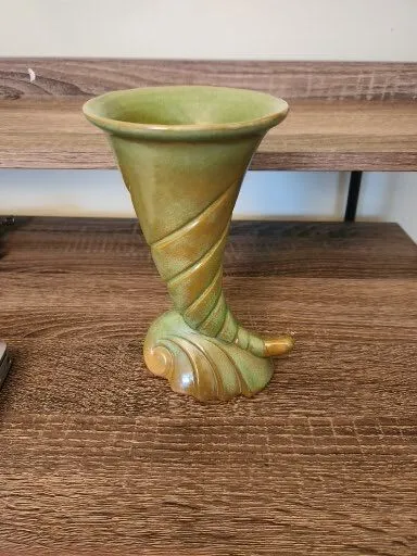 Vintage Frankoma Pottery Cornucopia Vase #56 8”