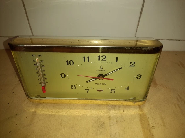 Orologio Sveglia Da Tavolo Vintage - Anni 60/70 - Chunlei Made In China