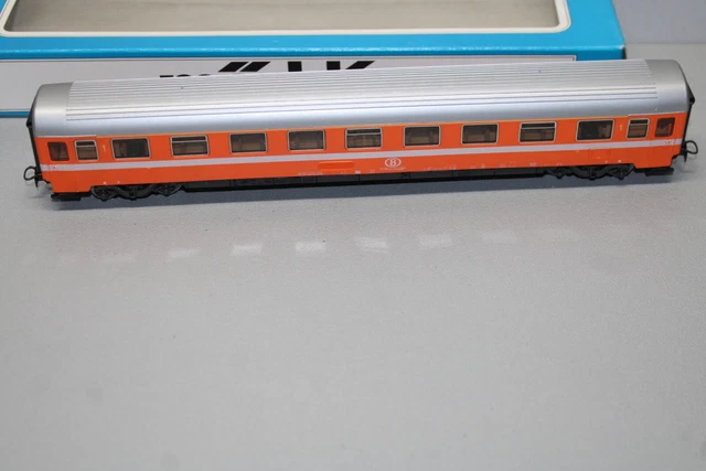 Voiture 1ère Classe EUROFIMA SNCB - Märklin 4148 - Échelle HO - Neuf