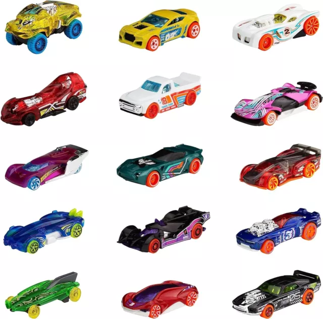 Hot Wheels Track Bundle of 15 Toy Cars, 3 Track-Themed Packs of 5 1:64 Scale