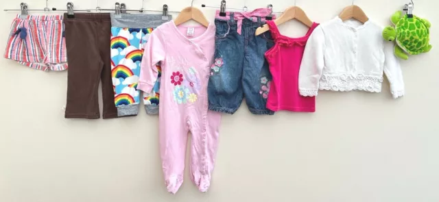 Pacchetto di abbigliamento per bambine età 6-9 mesi Zara Tu George
