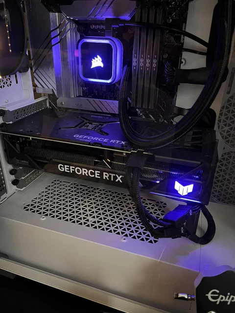 ASUS TUF Gaming NVIDIA GeForce RTX 3080 Ti OC Edition Scheda Grafica, 12GB GDDR6X 384-bit 19 Gbps PCIE 4.0, GPU NVIDIA Ampere, TUF-RTX3080TI-O12G- GAMING