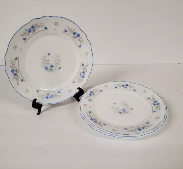 Vintage Arcopal France Romantique  Luncheon/Salad Plates Blue Flowers Set Of 4