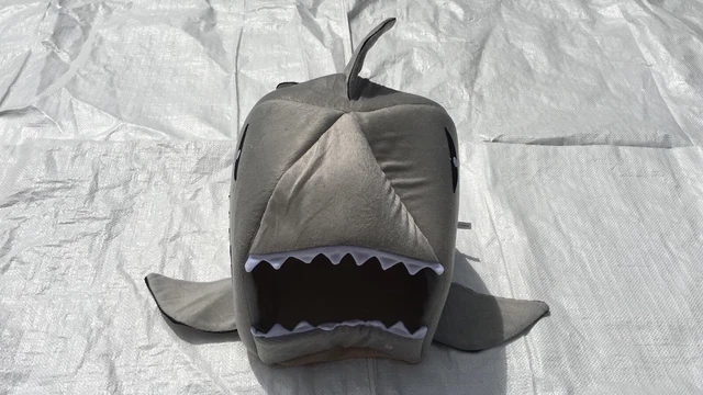 Small Pet Cat Dog House Kennel Puppy Cave Sleeping Bed-Shark Shape-Gray Color