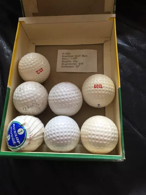 7 BALLES DE GOLF VINTAGE Joli Lot