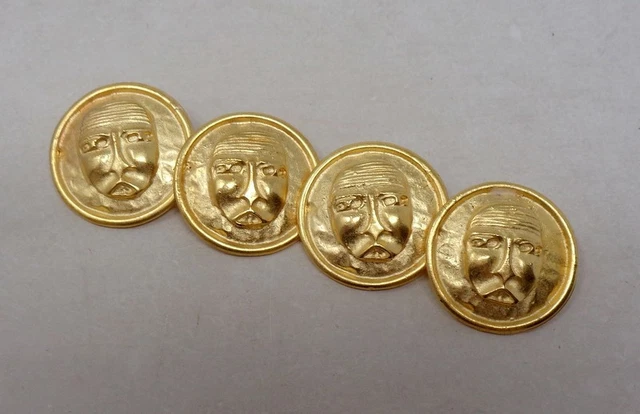 Lot De 4 Boutons Anciens En Métal - Deux Personnages - Mercerie Vintage - Origine France