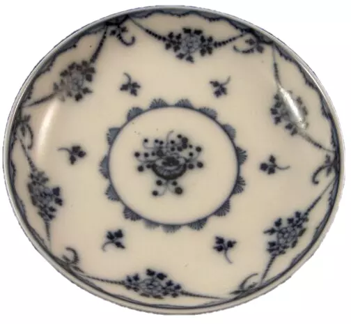 Antique 18thC Nyon Porcelaine Bleu & Blanc Saucer Porzellan Untertasse Suisse