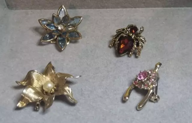 Bulk Lot of 4 Small Vintage Gold Tone Brooches/Pins - Flowers, Wishbone, Spider