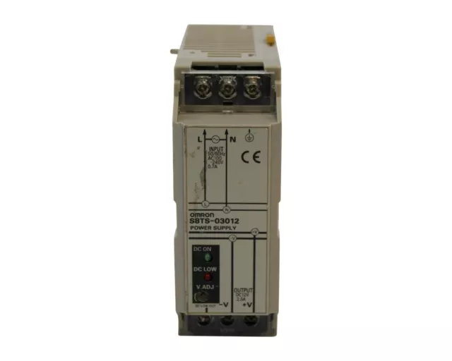 OMRON S8TS-03012 ED2 POWER SUPPLY 50/100 Hz AC 100-240 V 0.7 A DC12V 2.5 A