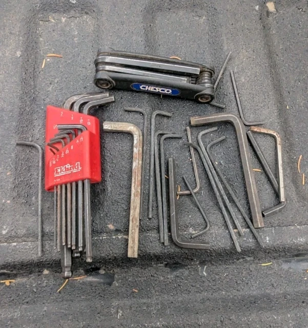 thumbnail image 2 of Chesco 98015 5-Piece Fold-Up Hex Key Set - Metric 4mm To 10mm, Made In USA 2 of 4