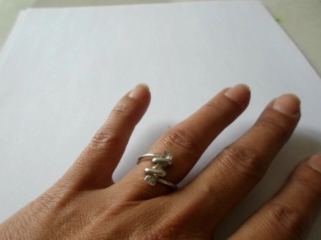 Bague En Argent Massif Avec Baguette De Cristal - Taille 52 - Occasion