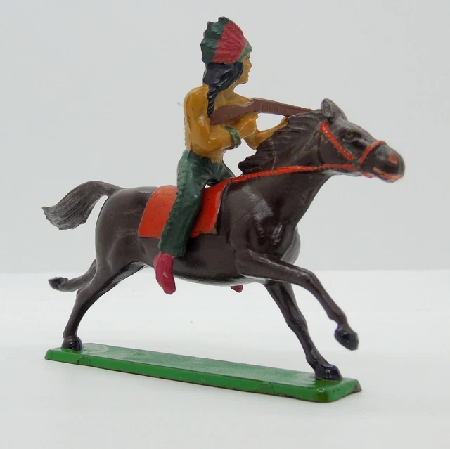 Starlux - Indiens - Série Ordinaire 65 - Cavalier Tireur à L'arc  Rouge Cheval Gris Fonce Galop Ref 427 A34335