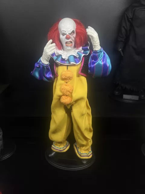 Pennywise 1990 1:6 Scale Figure Custom Horror Tim Curry Stephen King