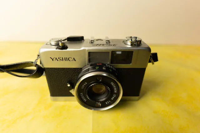 Yashica 35 ME coole Reisekamera Analog Kompakt mit Yashinon 38mm 1:2.8 Objektiv