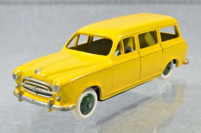 AB485 Dinky Toys France #24F Peugeot 403 U5 Familiale R/-