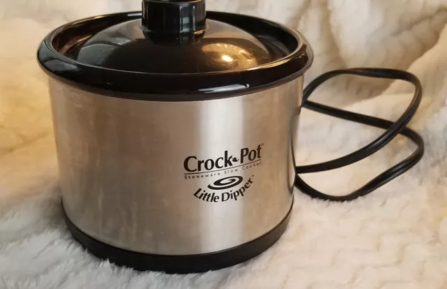 Rival Crock-Pot Double Dipper Slow Cooker Warmer 16oz compartments. Model  SCDD