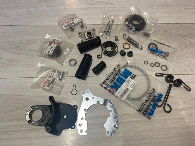 LOT Pieces MBK51 MAGNUM RACING MR1 OU AUTRE MBK51 ( livraison avec assurance )