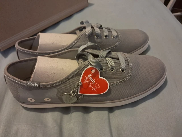 TAYLOR SWIFT KEDS Sneaky Cat Gray In Size 5 1 2 New In Box 45.00 PicClick