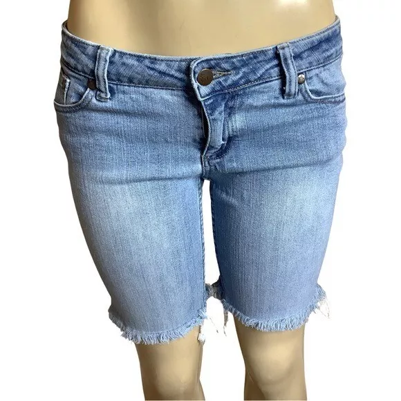 Tilt Y2K Jean Shorts with Fringe Bottoms Size 7 (Preowned)