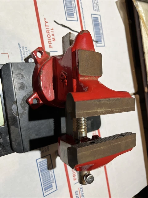 Vtg Great Neck 4” Work Shop Bench Vise Mv 712