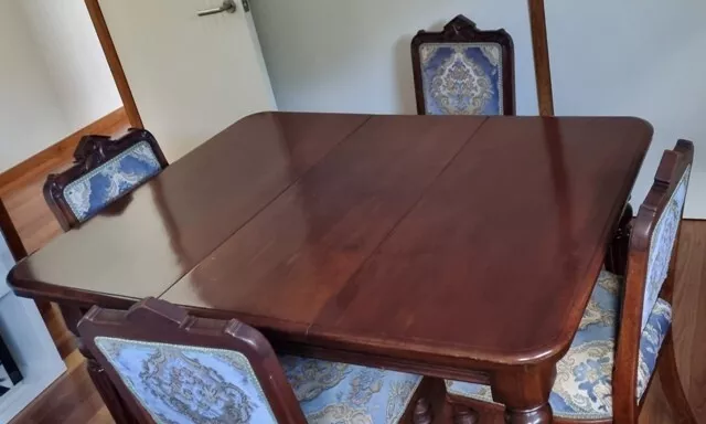 antique furniture table and chairs