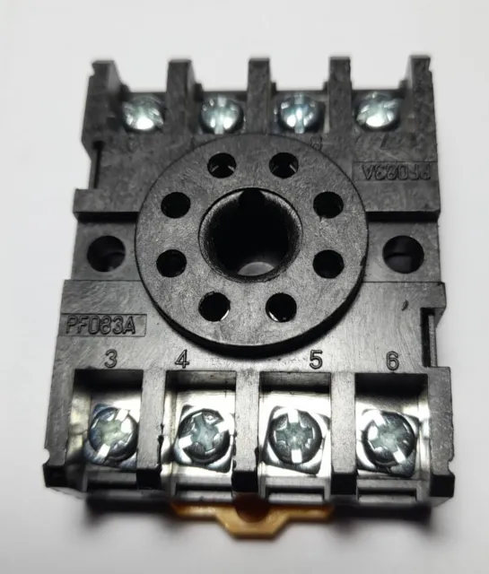 8 pin Octal Valve or Relay Socket  PF083A  Screw Terminals,  screw or  DIN Rail